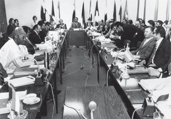 1973 Une Anne De Crise Dissertation